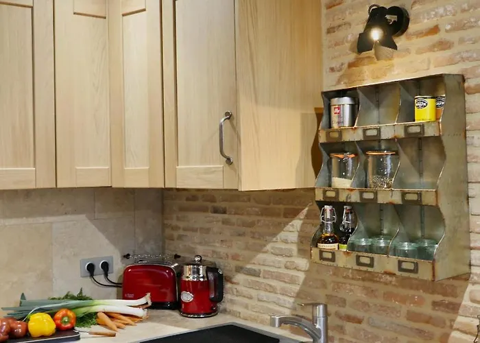 In Luxury Rentals, Medieval Center - Loft Stella Matutina -2p-ascenseur-climatisation *